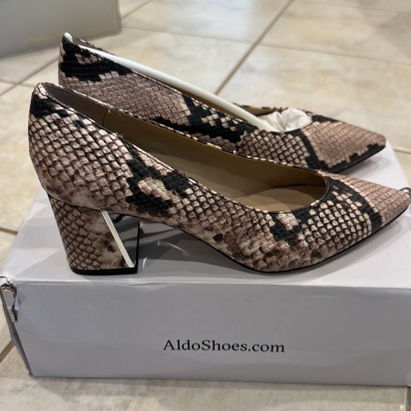Aldo sevilassa Python snake pump 6.5 new with box - Picture 3 of 7